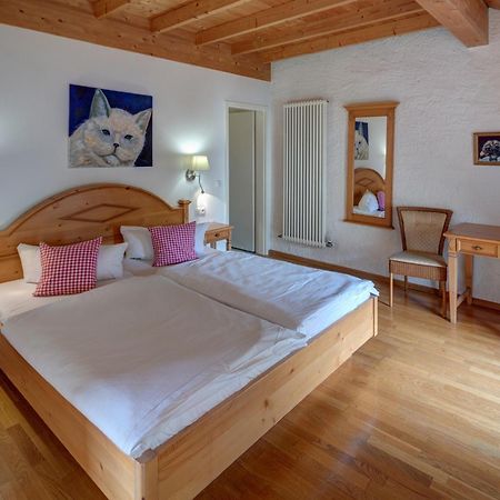 Hotel Leander Bitburg Buitenkant foto