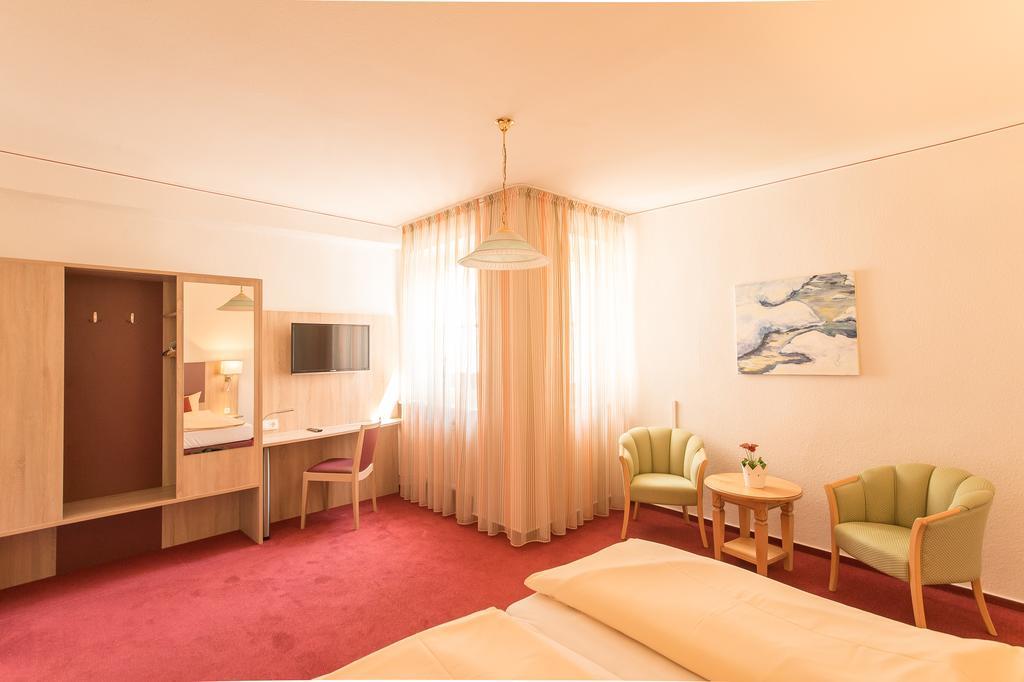 Hotel Leander Bitburg Buitenkant foto